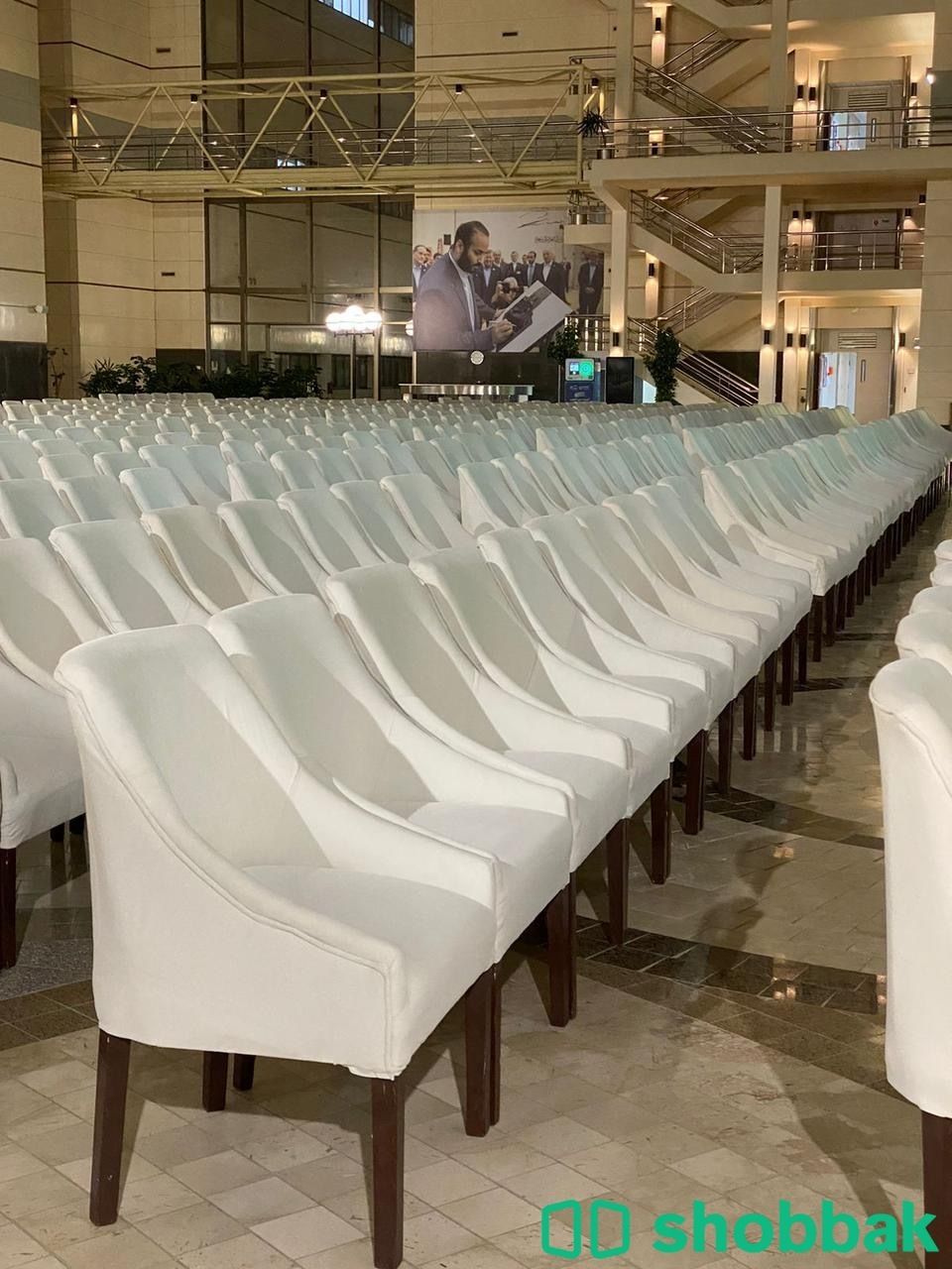 تأجير كنب وكراسي وزل وضيافة وصبابين قهوه وسمعات خدمه في VIP  شباك السعودية
