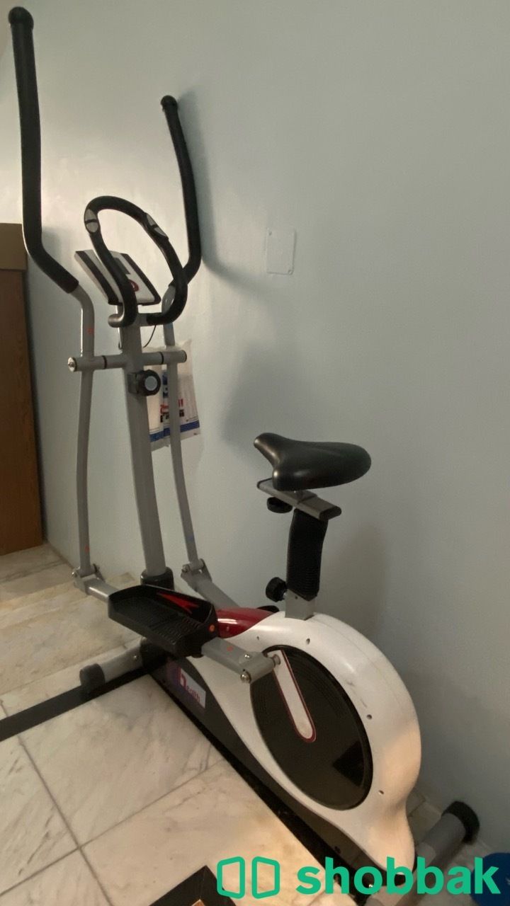 جهاز دراجة تزحلق من هيلثكير Elliptical Trainer Shobbak Saudi Arabia