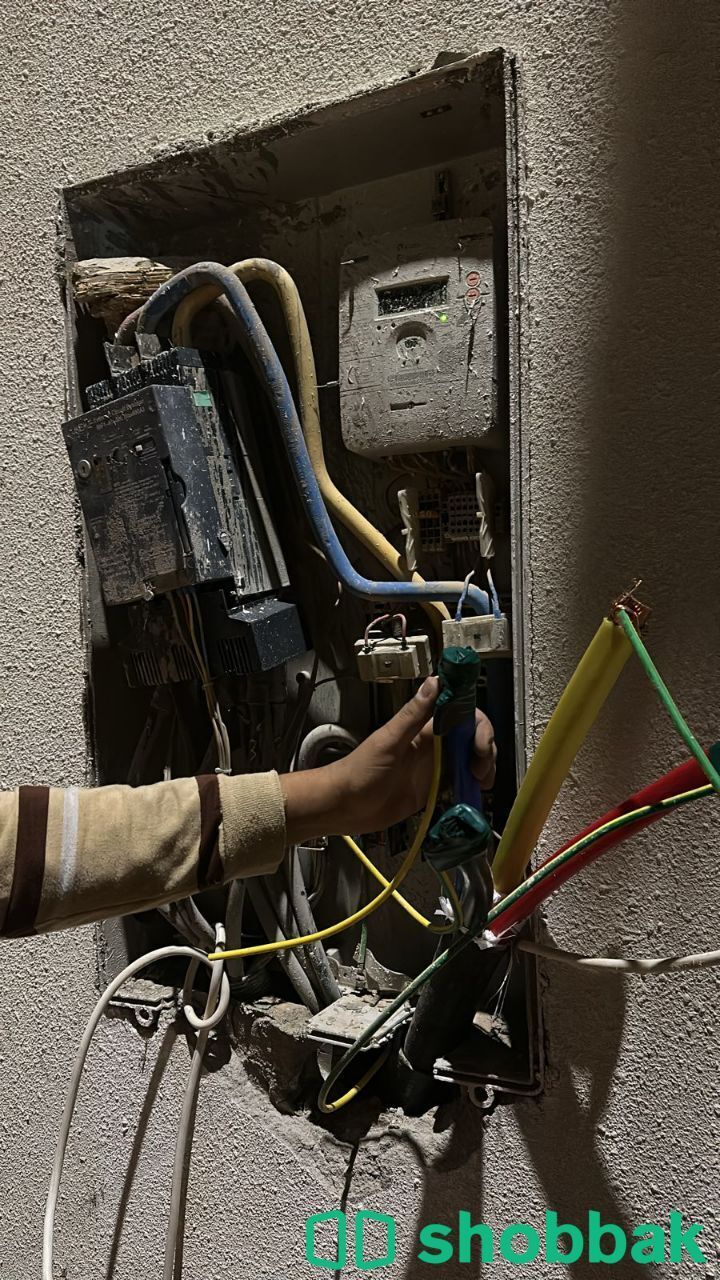جهاز كشف التماس الكهرباء 0558697397 جهاز تحديد واصلاح اعطال كابلات الكهرباء Shobbak Saudi Arabia