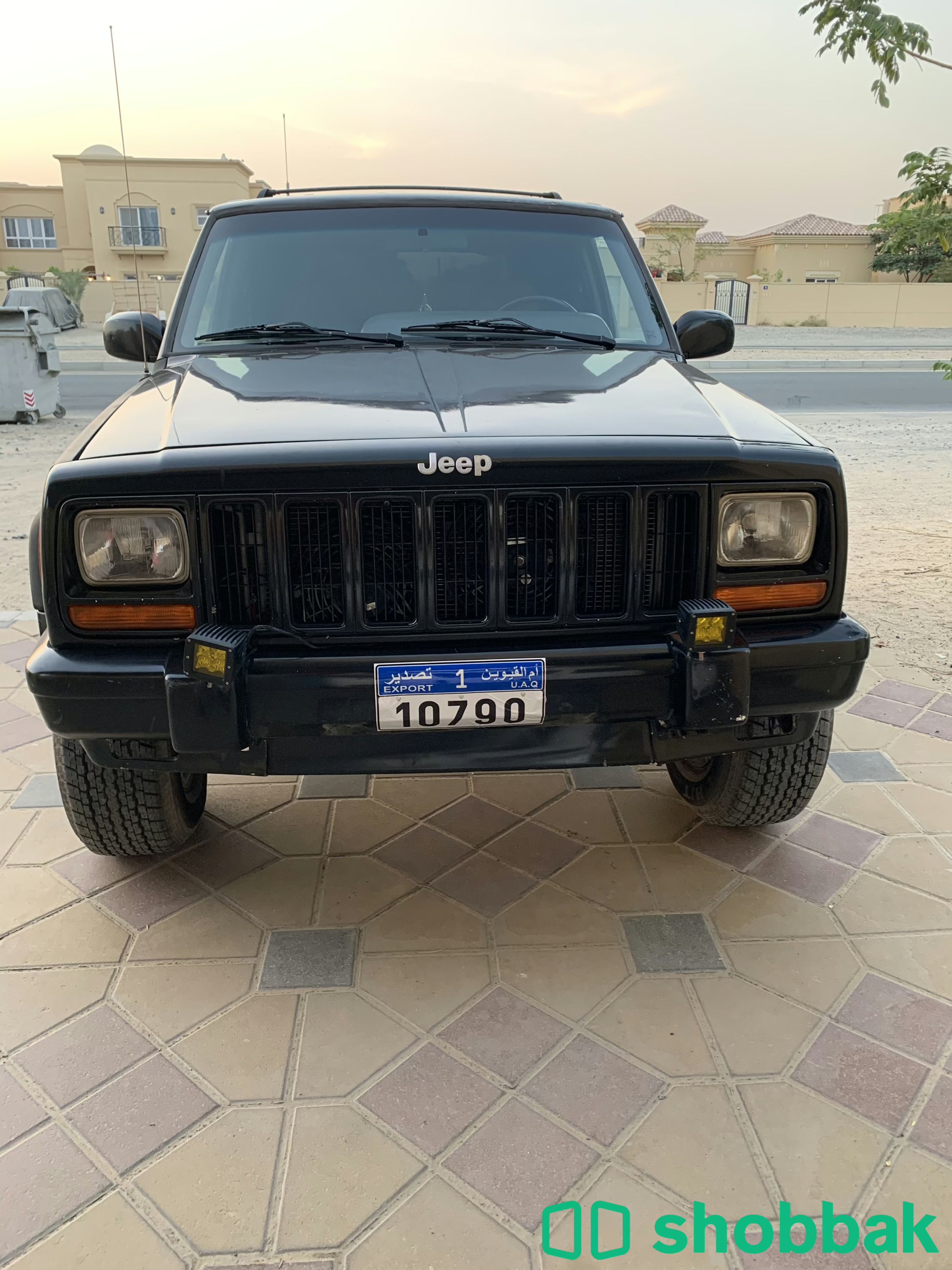 جيب شيروكي  شباك الإمارات العربية المتحدة
