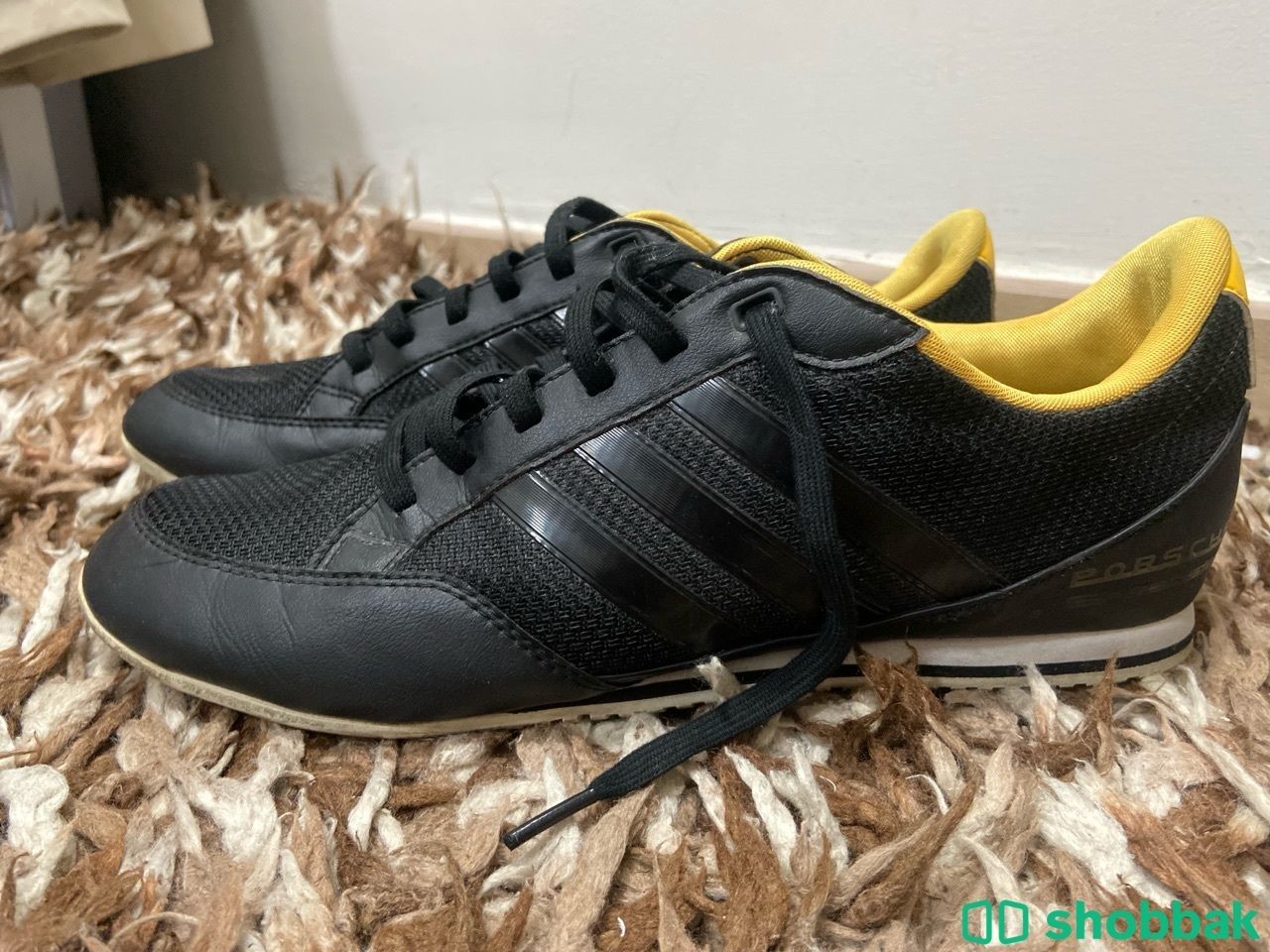 حذاء اديداس مع التعاون مع شركة بورش(نسخة خاصة adidas porsche design speedster) شباك البحرين