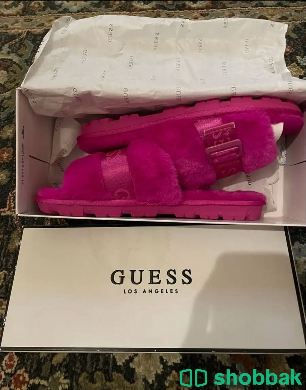 حذاء ماركة Guess اصلي شباك السعودية