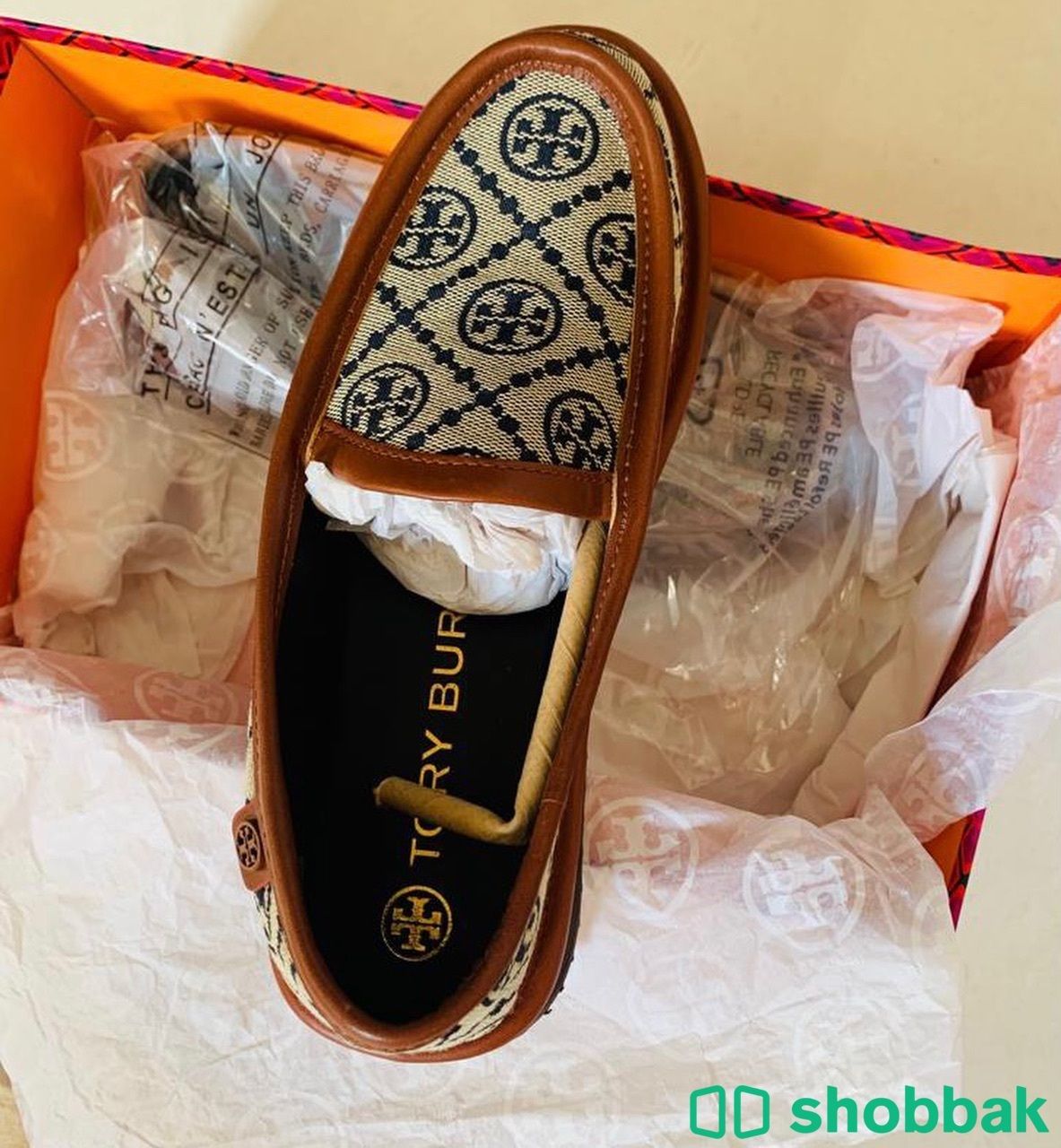 حذاء من ماركة توري بورش  Shobbak Saudi Arabia