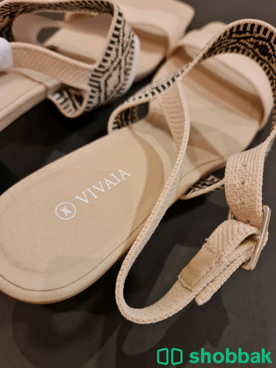 حذاء نسائي ماركة ڤيڤايا - مقاس 42 و اللون بيج Shobbak Saudi Arabia