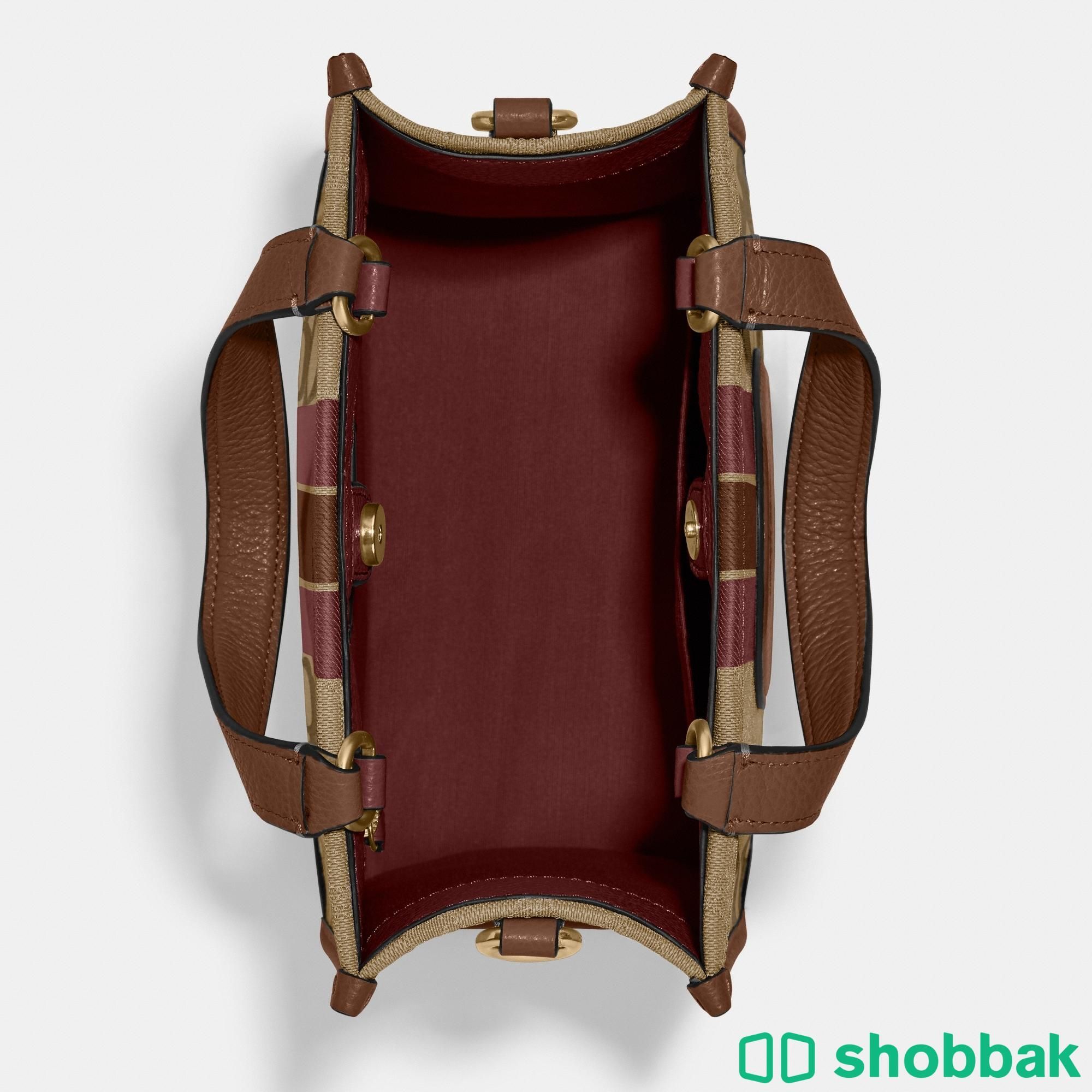 حقيبة ديمبسي من Coach Shobbak Saudi Arabia