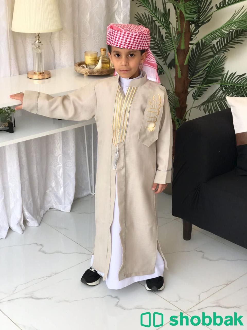 دقلة العيد مع تطريز و طاقية شماغ  Shobbak Saudi Arabia