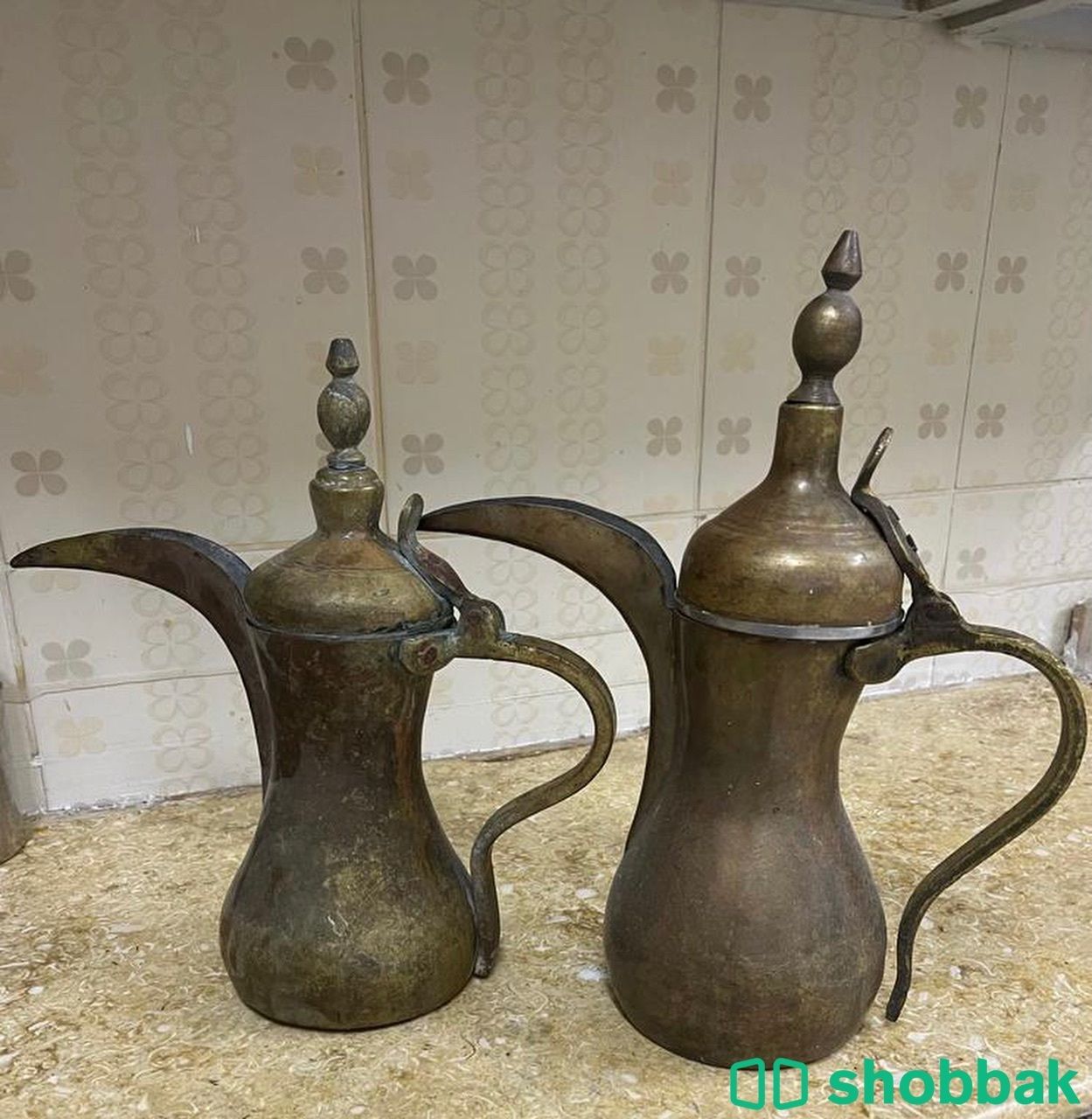 دلال قديمه للبيع Shobbak Saudi Arabia