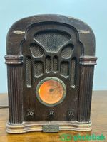 راديو قديم من عام 1934 Shobbak Saudi Arabia