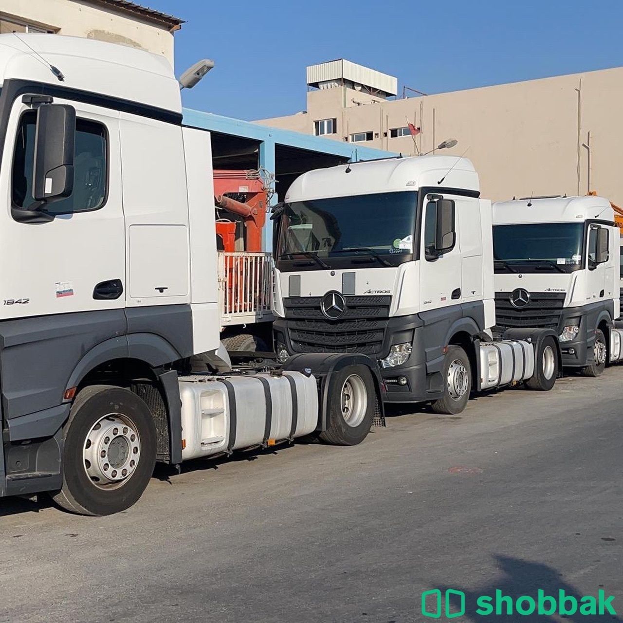 راس شاحنة 2016  MB4  1842 شباك البحرين