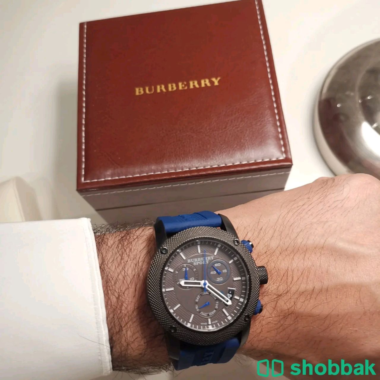 ساعة بيربري (تم البيع)  Shobbak Saudi Arabia