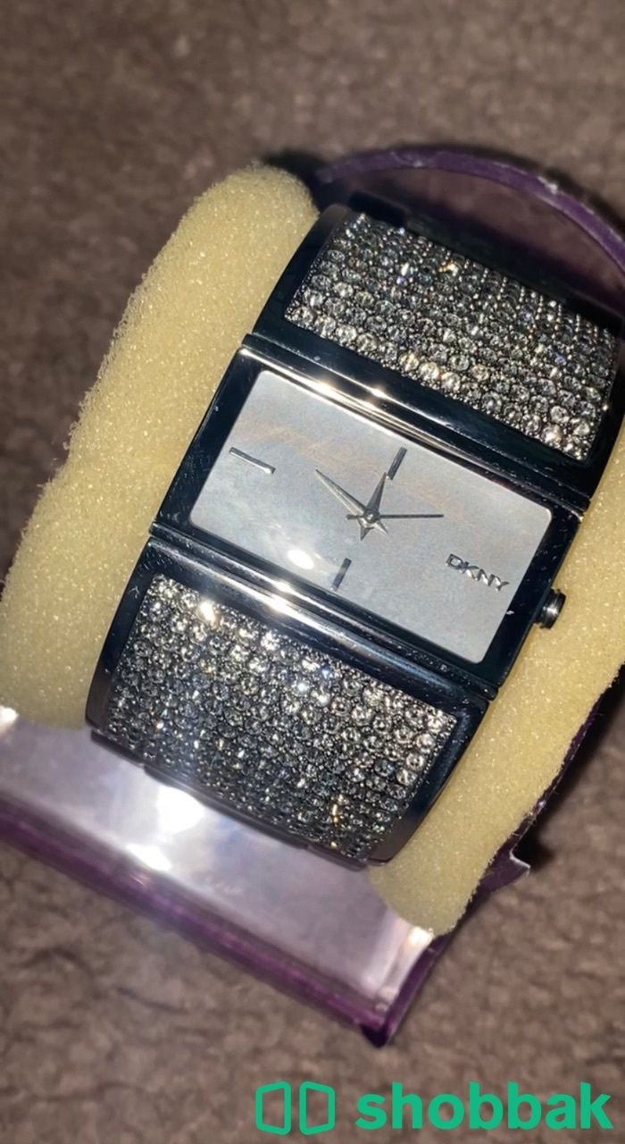 ساعة دكني ' DKNY ' الأصلية. شباك السعودية