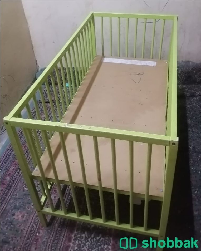 سرير اطفال خشبي  شباك السعودية