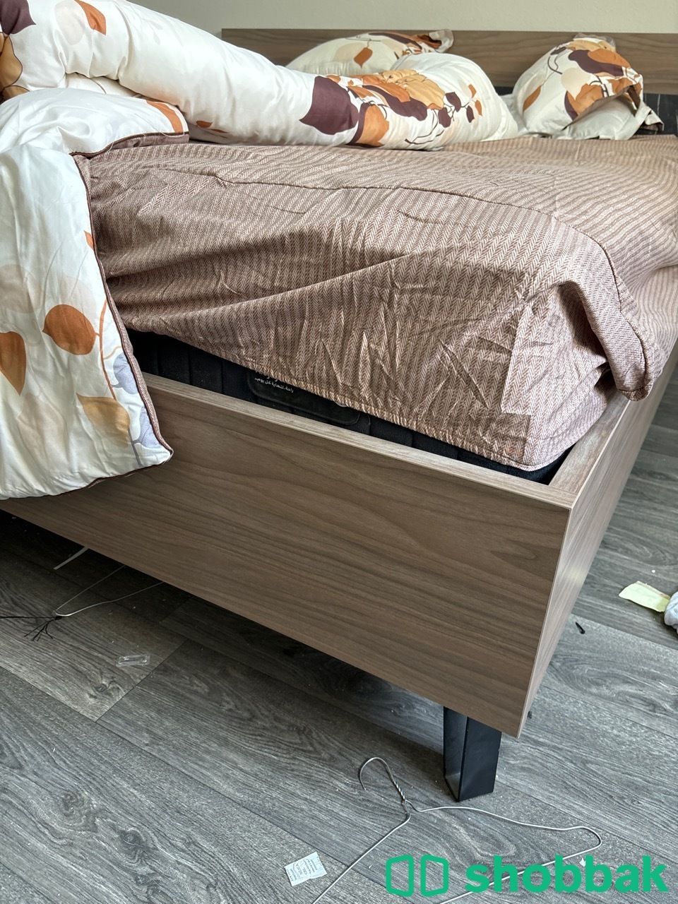 سرير مقاس كينج من هوم سنتر للبيع  Shobbak Saudi Arabia