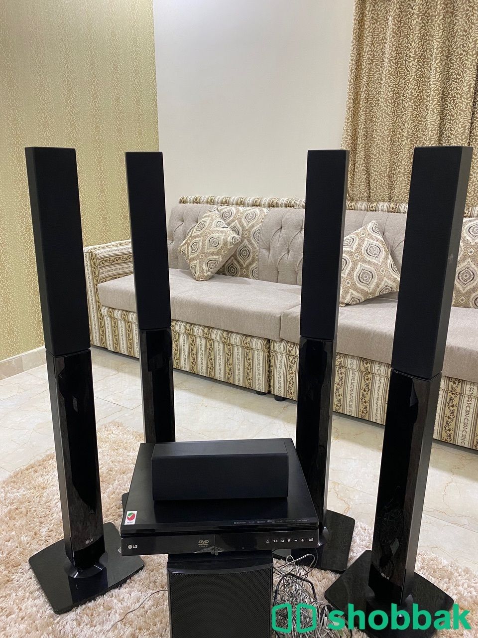 سماعات LG 2020 النظافة 100/100  Shobbak Bahrain