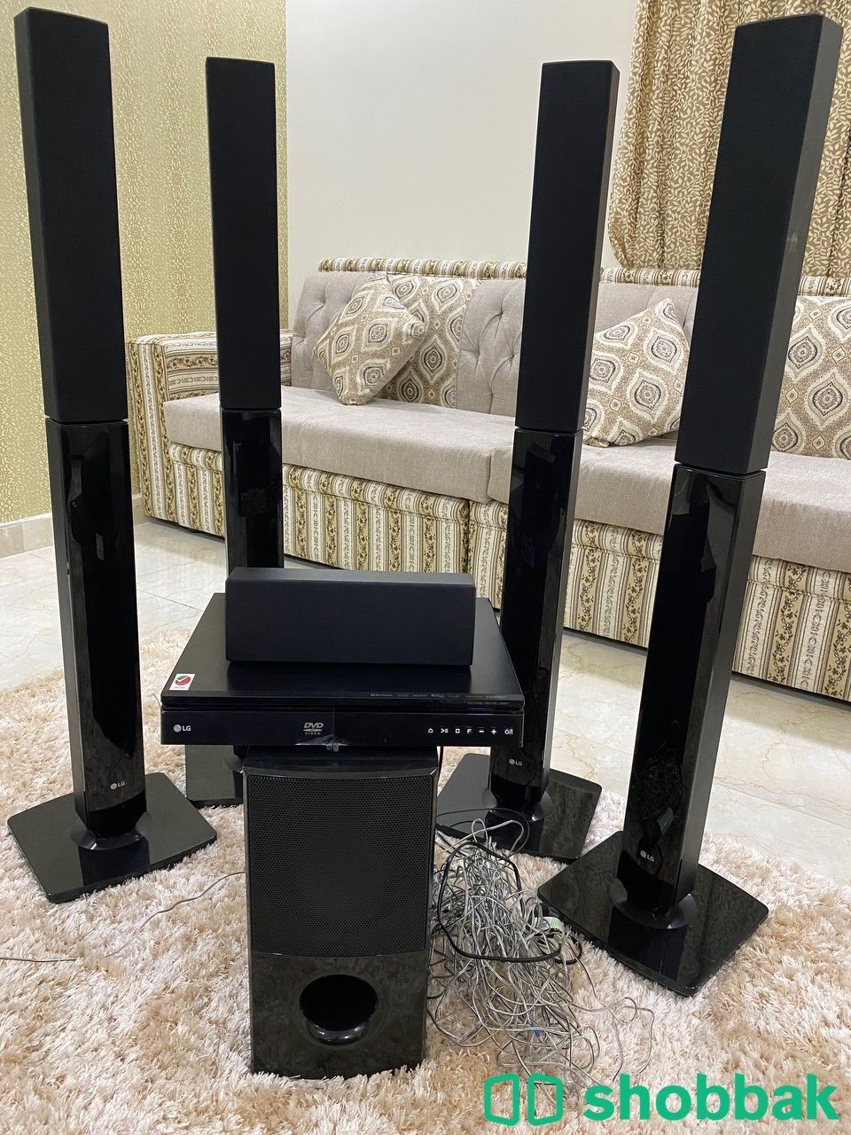 سماعات LG 2020 النظافة 100/100  Shobbak Bahrain