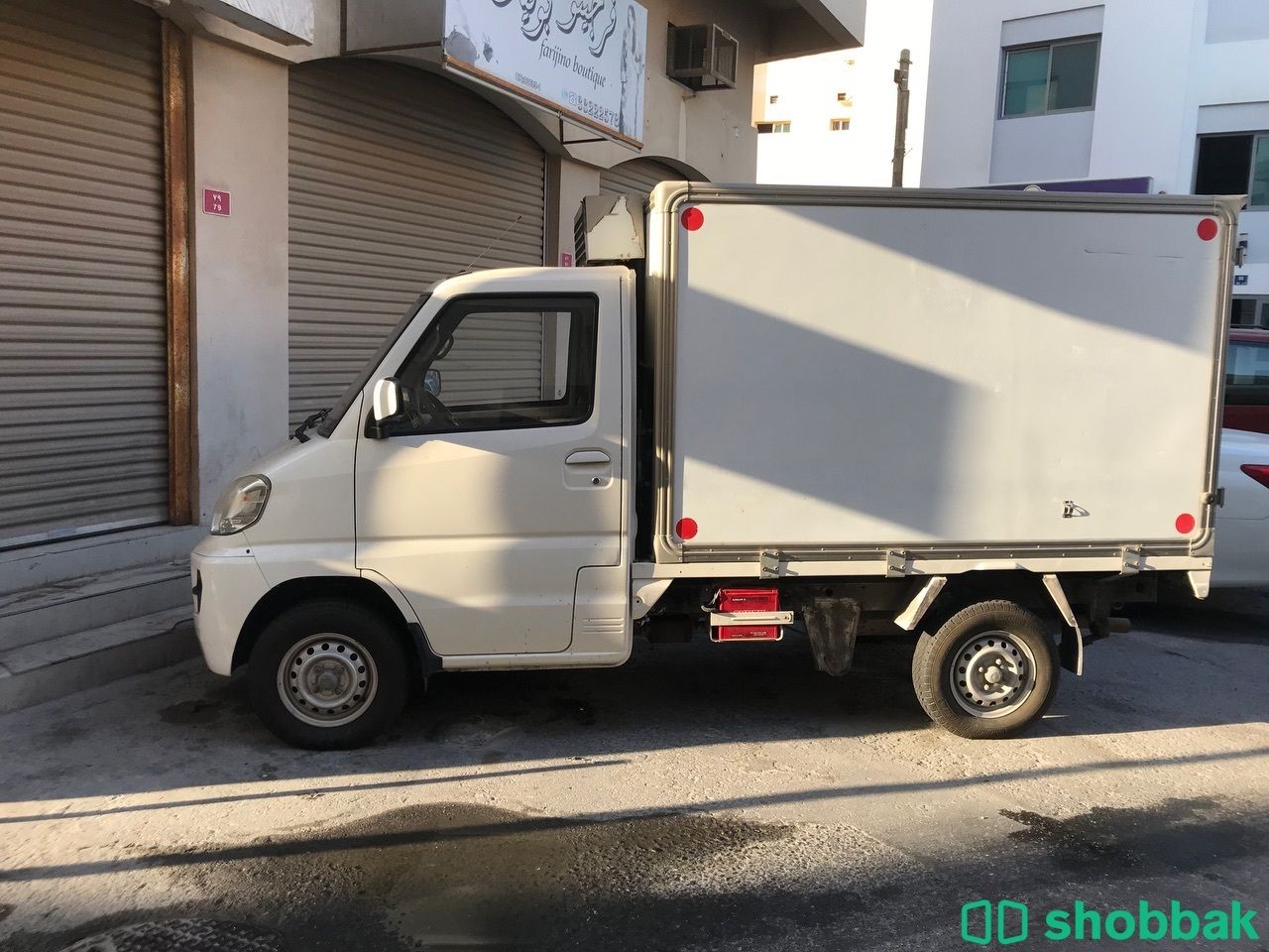 سيارة ثلاجة شباك البحرين