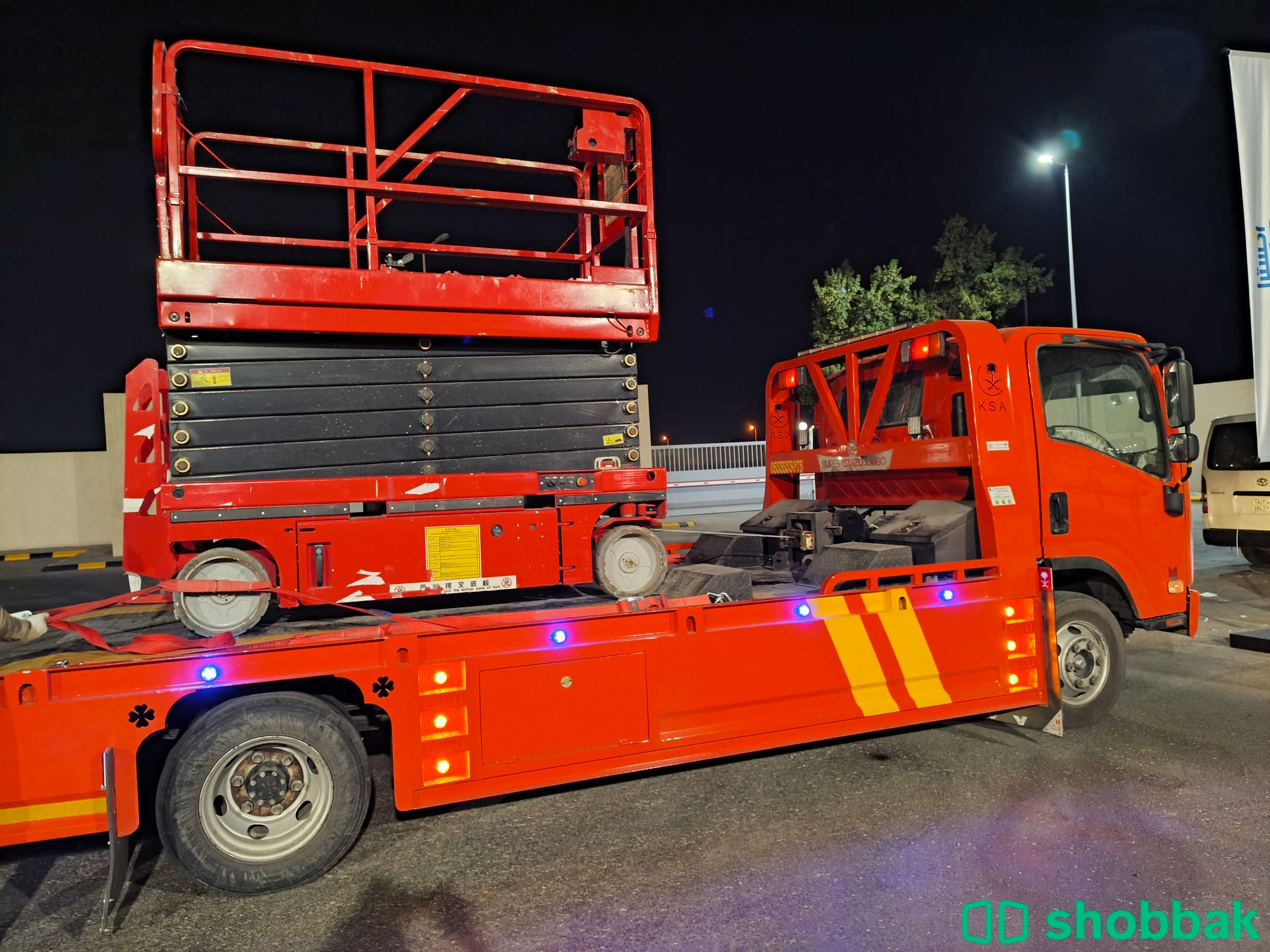 سيزرلفت ومان لفت للايجار scissorlifts and manlifts Shobbak Saudi Arabia