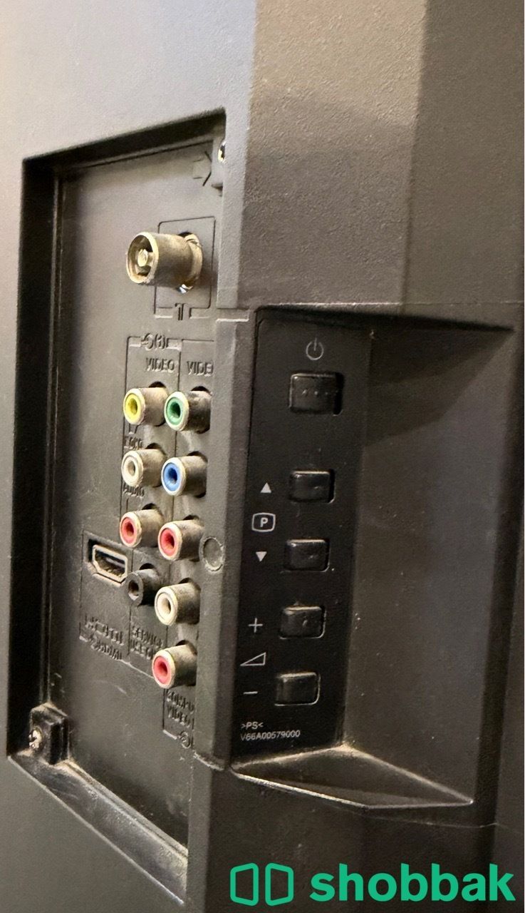 شاشة مستعمله نظيفه Toshiba REGZA 32  Shobbak Saudi Arabia