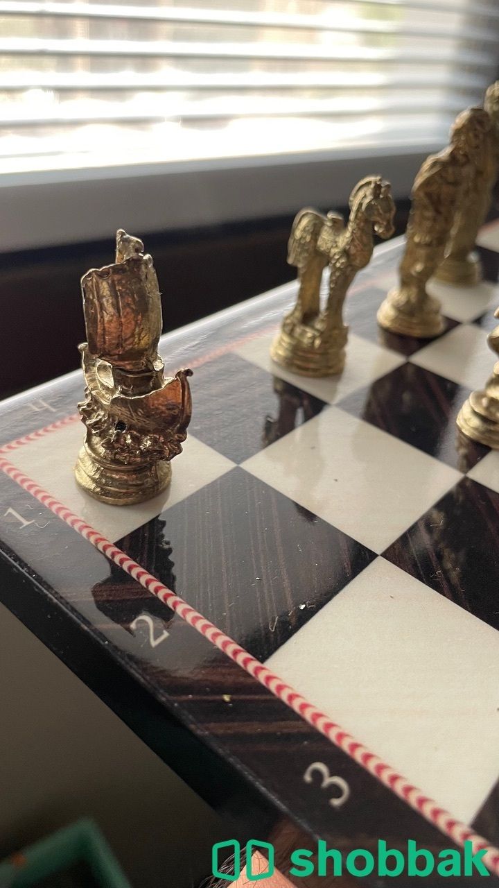 شطرنج فخم متوسط الحجم مناسب كاثاث جمالي للمكتب او الصالة Shobbak Saudi Arabia
