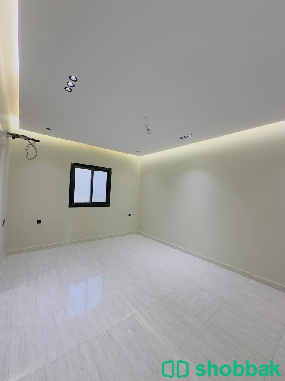 شقة 4 غرف بجدة حي الفيصلية للبيع من المالك مباشرة  Shobbak Saudi Arabia
