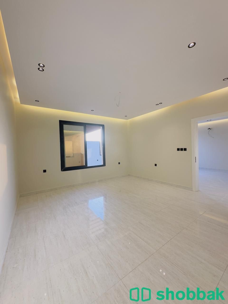 شقة 4 غرف بجدة حي الفيصلية للبيع من المالك مباشرة  Shobbak Saudi Arabia