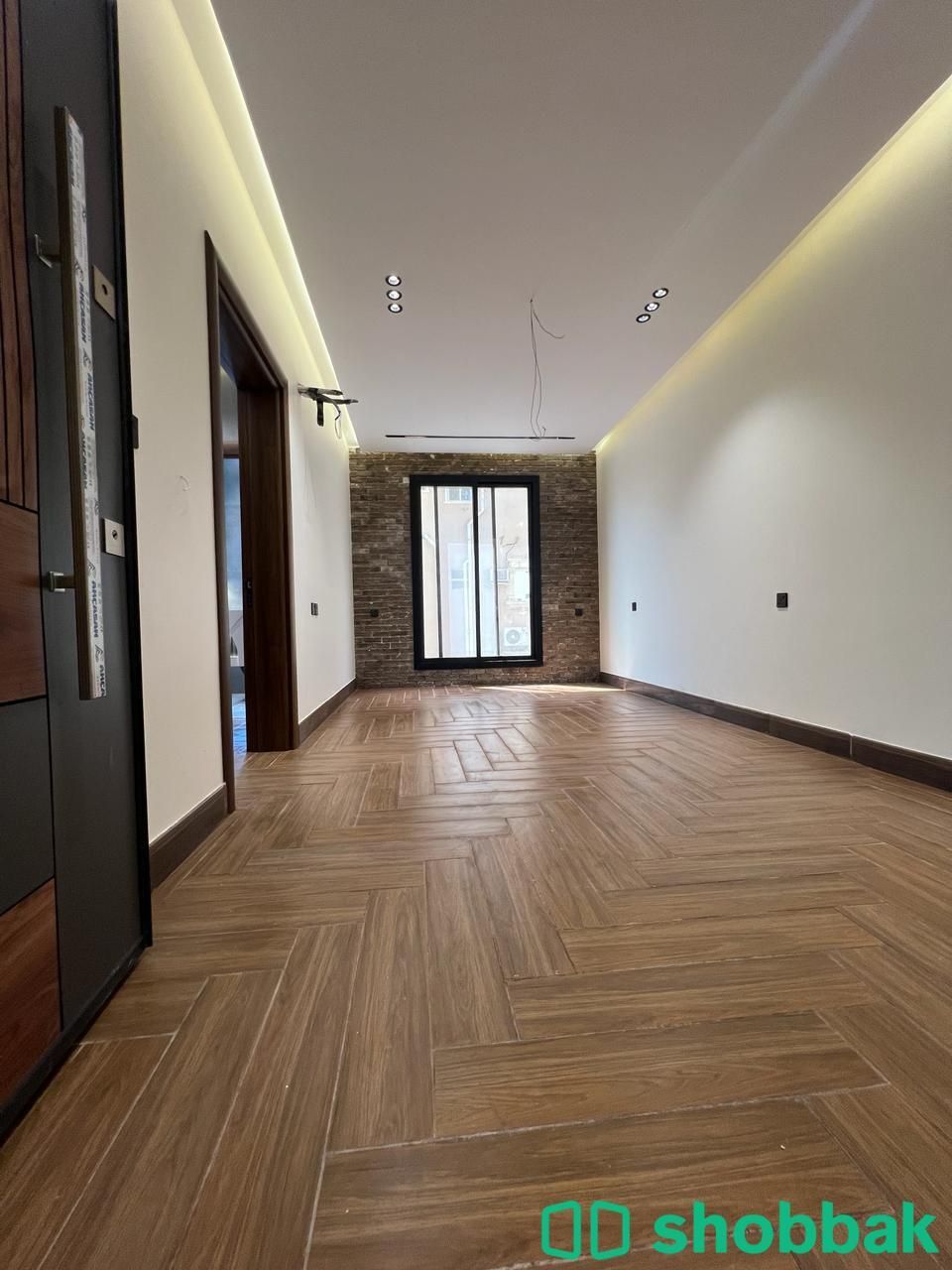 شقة 5 غرف بحي الروضة أمامية بمدخلين جديدة جاهزة للسكن تقبل البنك من المالك مباشرة  Shobbak Saudi Arabia