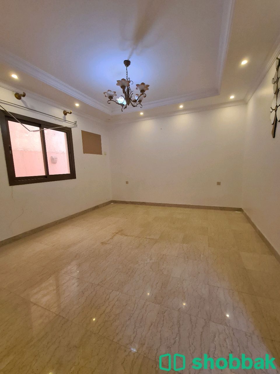  شقة حي باقدو شظا المدينة المنورة٣ غرف و٣ حمامات صالة ومطبخ Shobbak Saudi Arabia