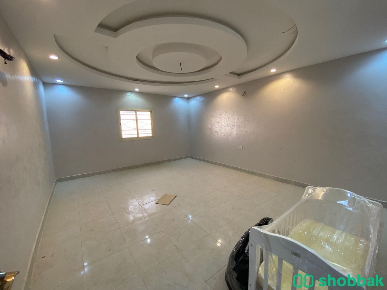 شقة ٤ غرف جديدة للايجار بالعسيله Shobbak Saudi Arabia