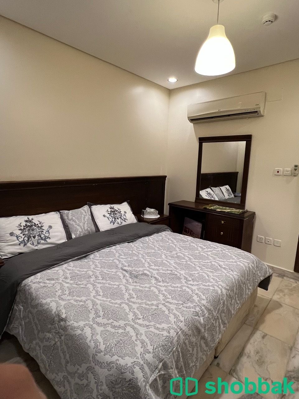 شقة غرفتين وصالة ومطبخ ودورتين مياة فاخرة للإيجار Shobbak Saudi Arabia