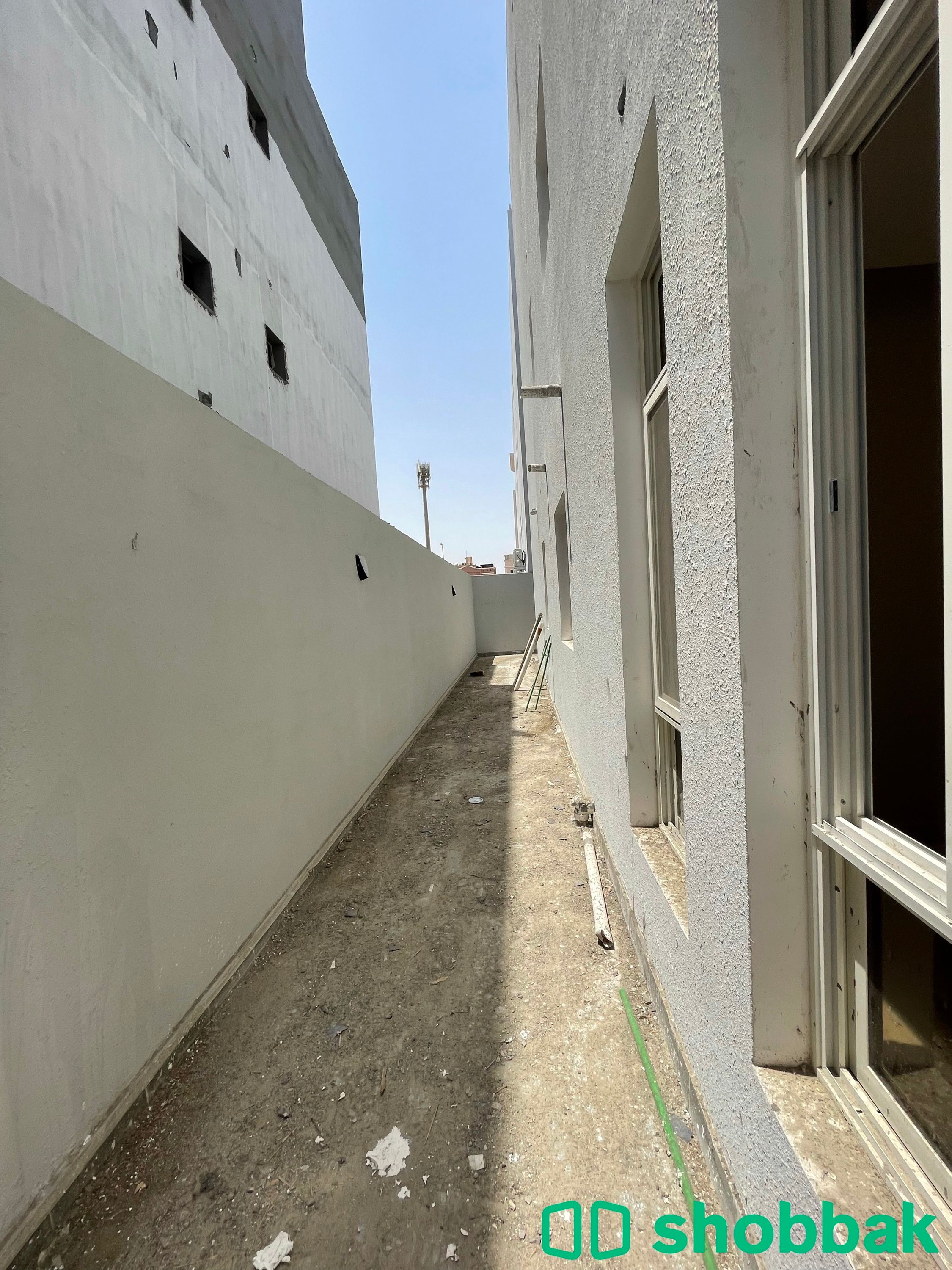 شقة للبيع رقم (2) في حي هجر. Shobbak Saudi Arabia