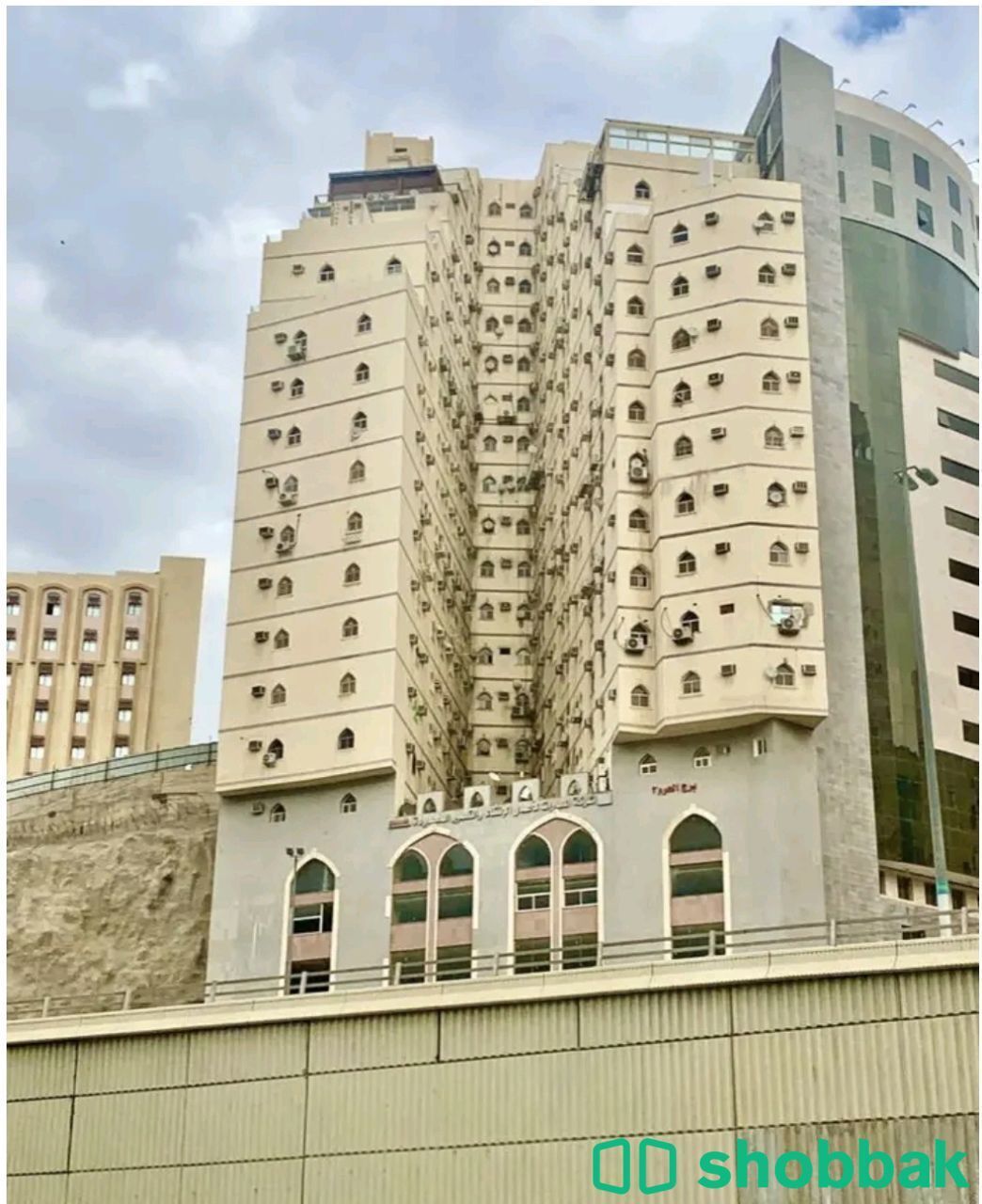 شقتين مؤثثة للبيع برج الحرم 2 Shobbak Saudi Arabia