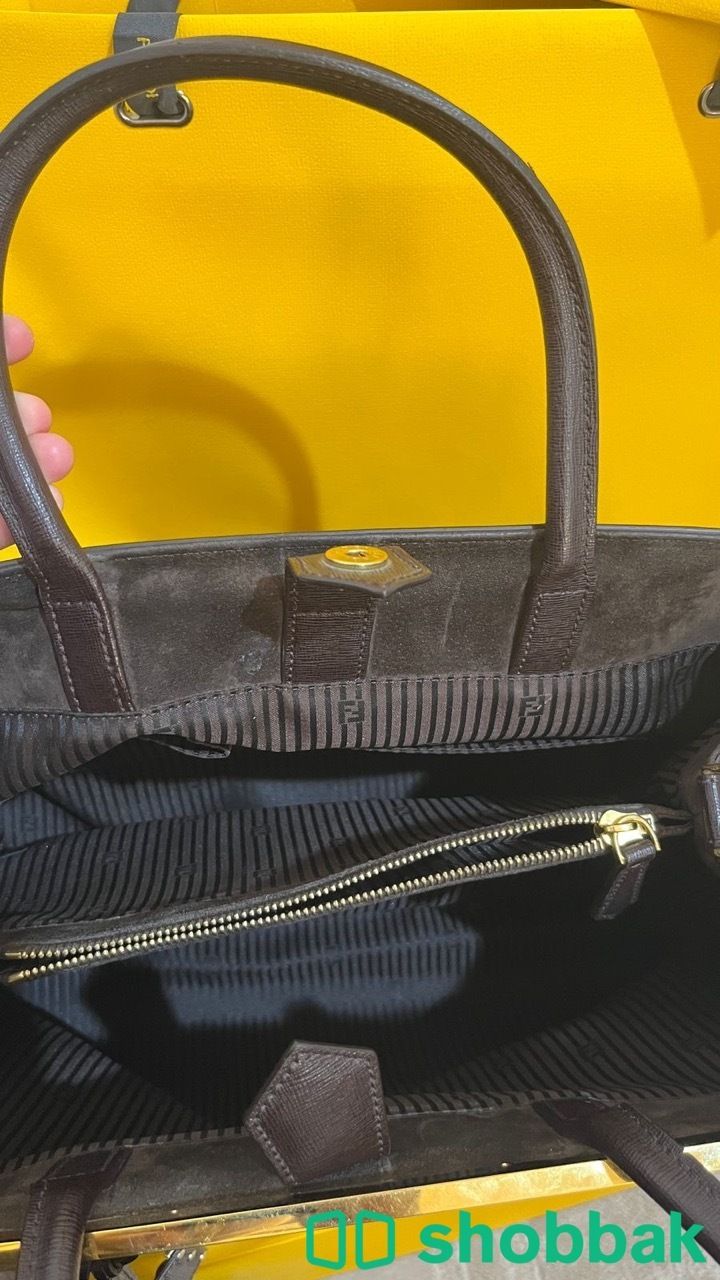 شنطة Fendi Dark Brown شباك السعودية