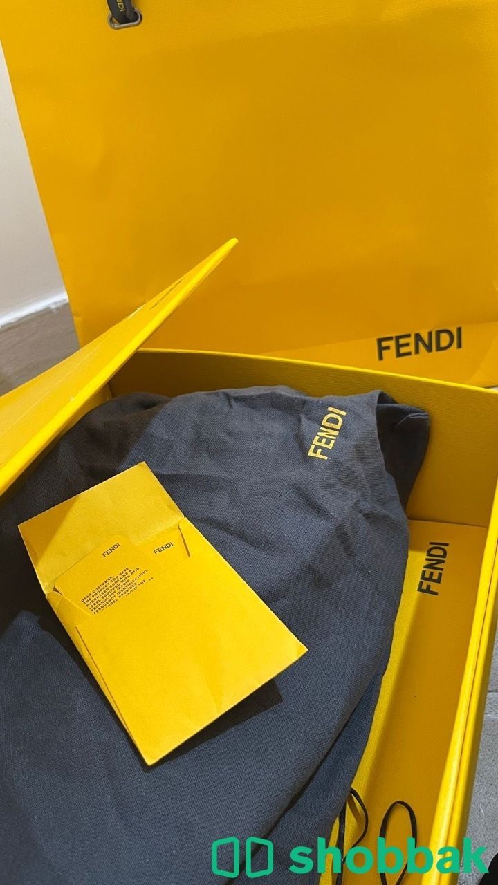 شنطة Fendi Dark Brown شباك السعودية