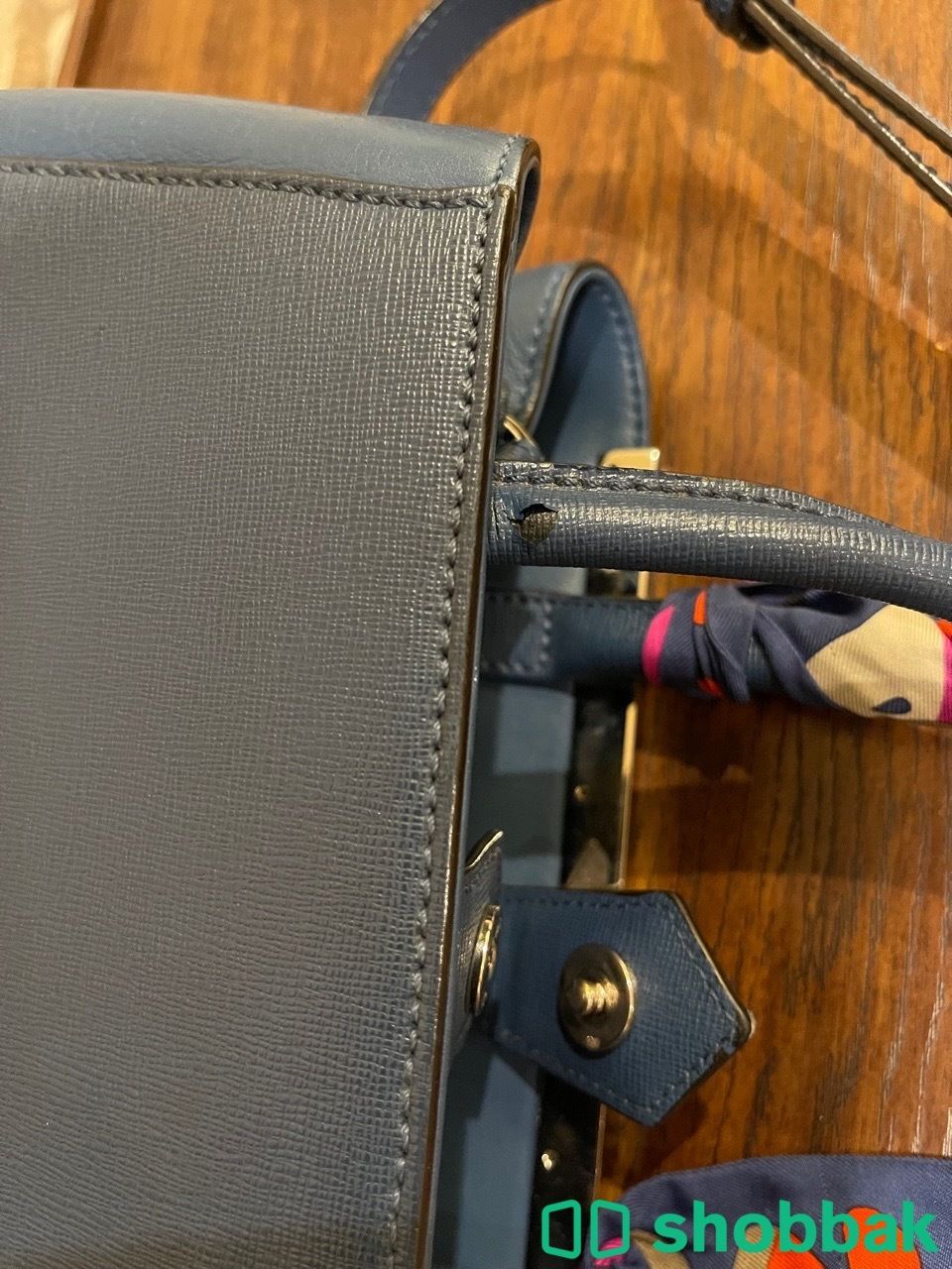شنطة FENDI جديدة مع ملحقاتها  شباك السعودية