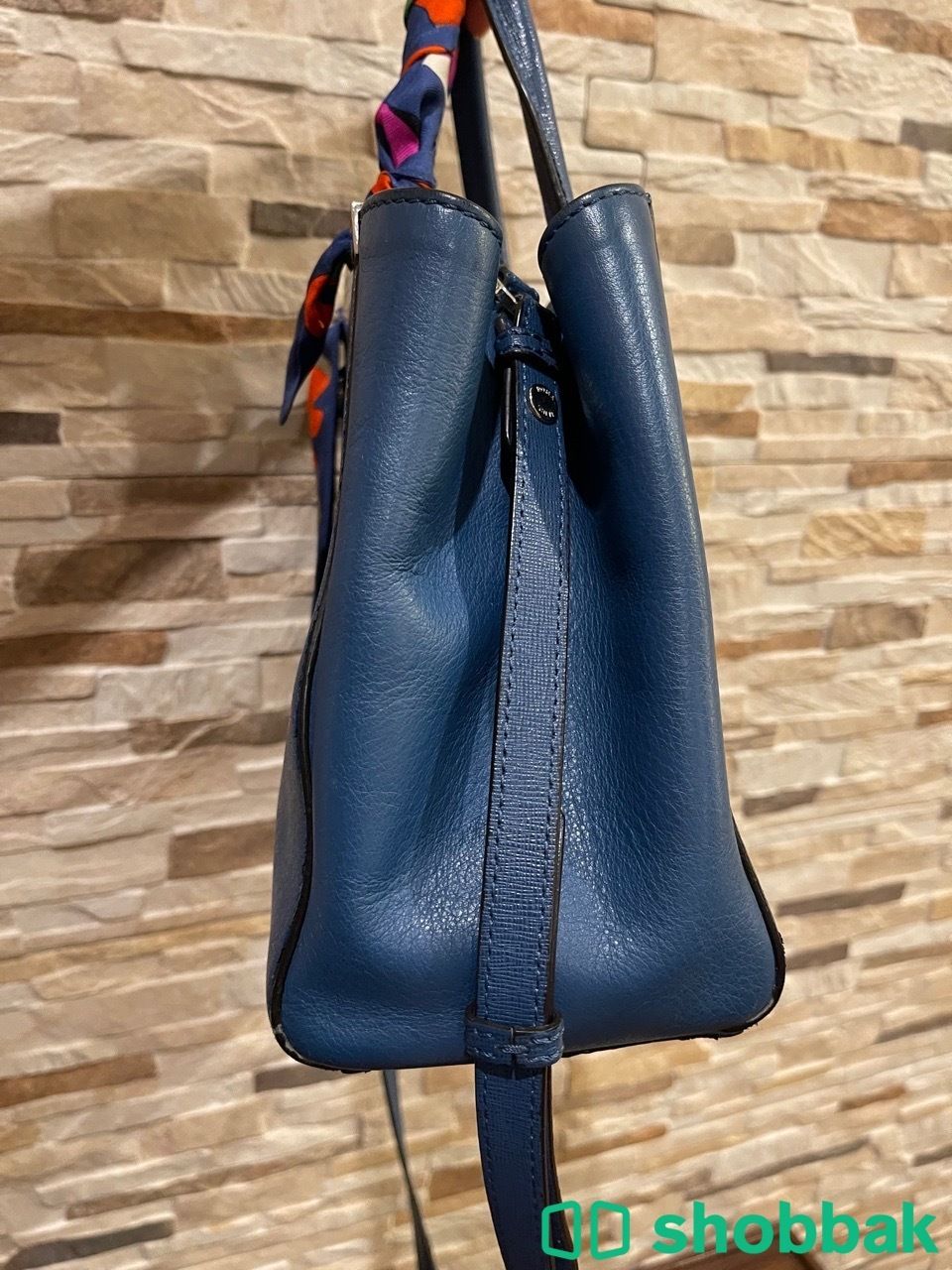 شنطة FENDI جديدة مع ملحقاتها  شباك السعودية