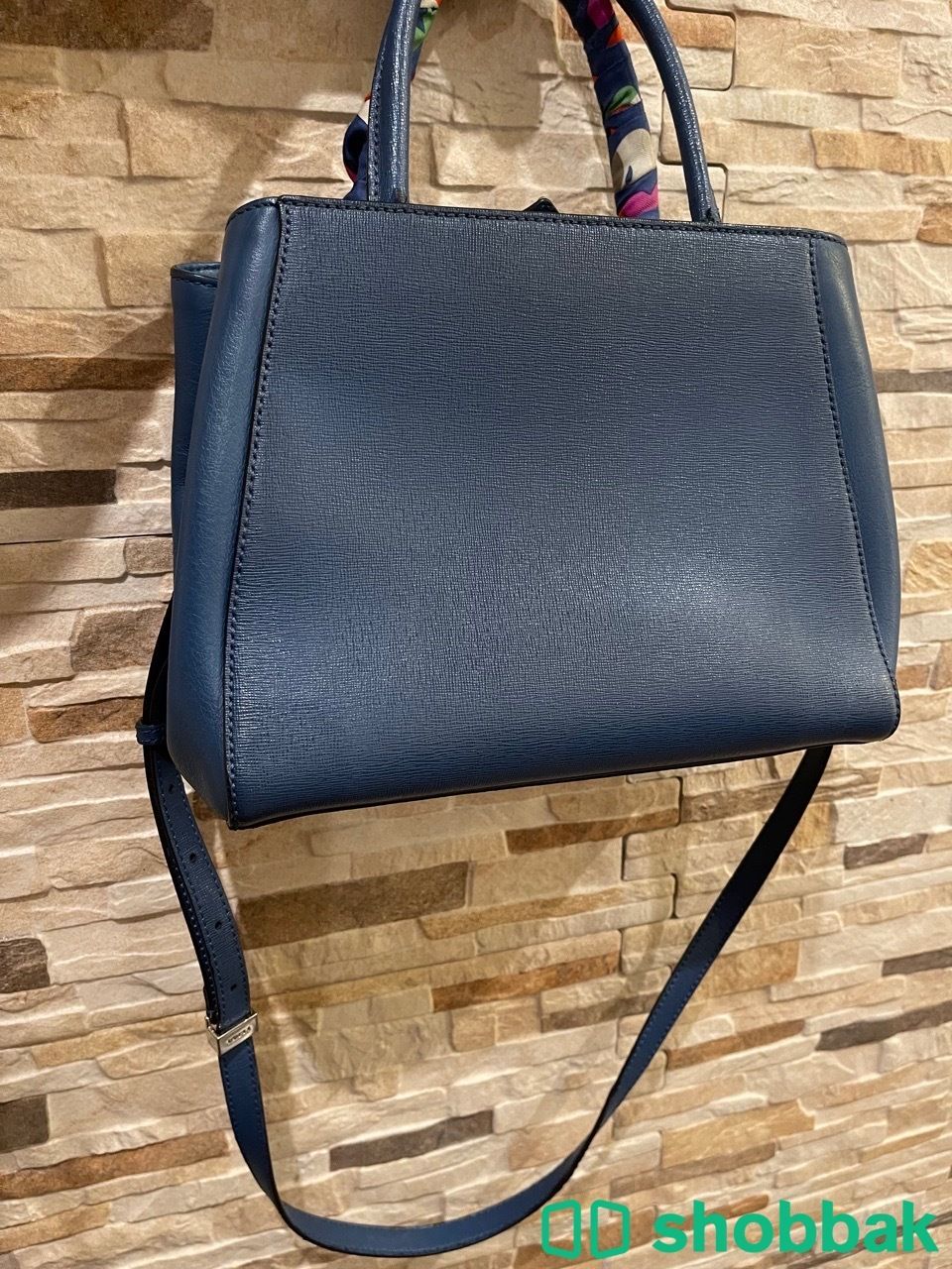 شنطة FENDI جديدة مع ملحقاتها  شباك السعودية