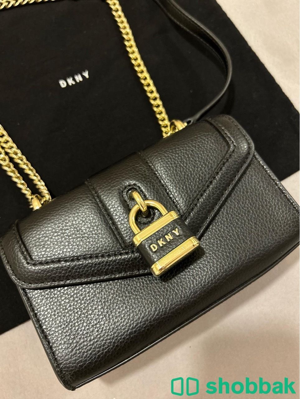 شنطه DKNY شباك البحرين