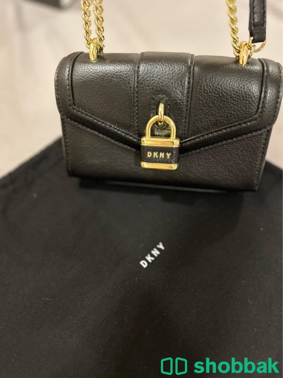 شنطه DKNY شباك البحرين