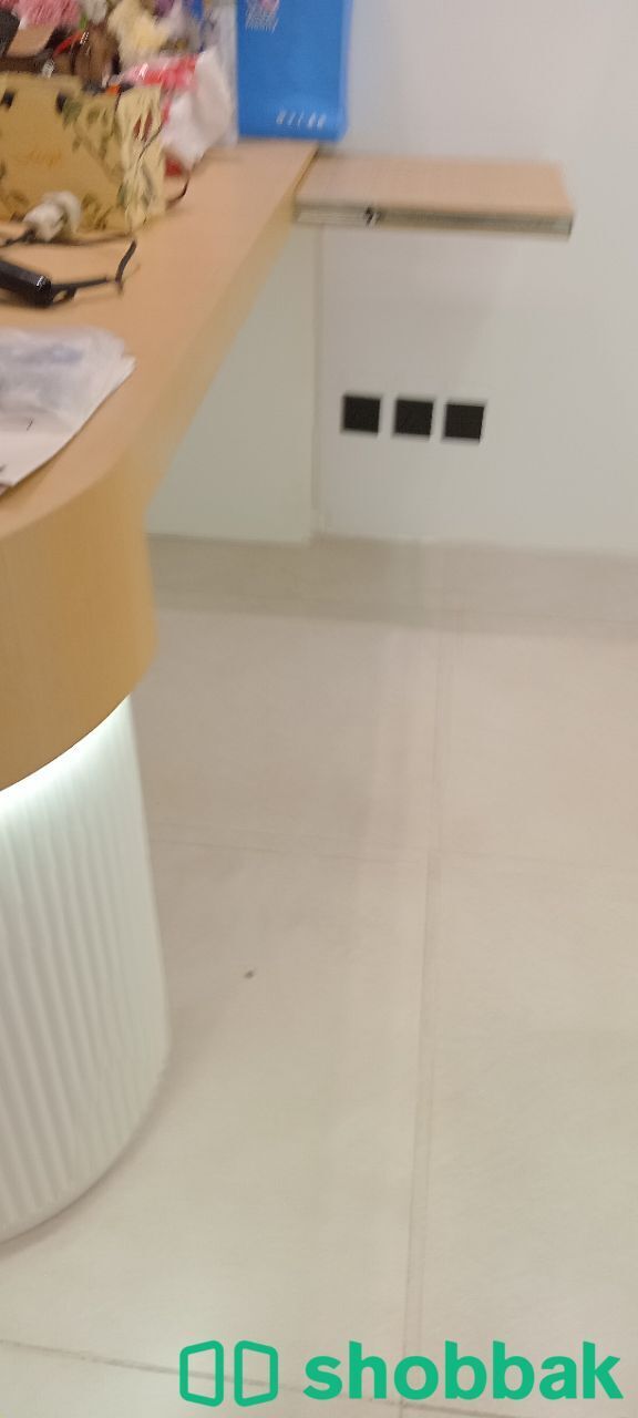 طاولة رسبشن شباك السعودية