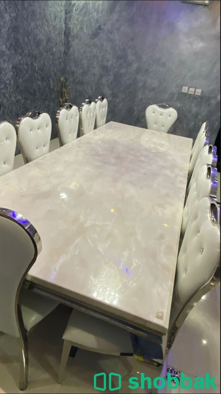 طاولة طعام كبيره جدا ١٢ كرسي  Shobbak Saudi Arabia