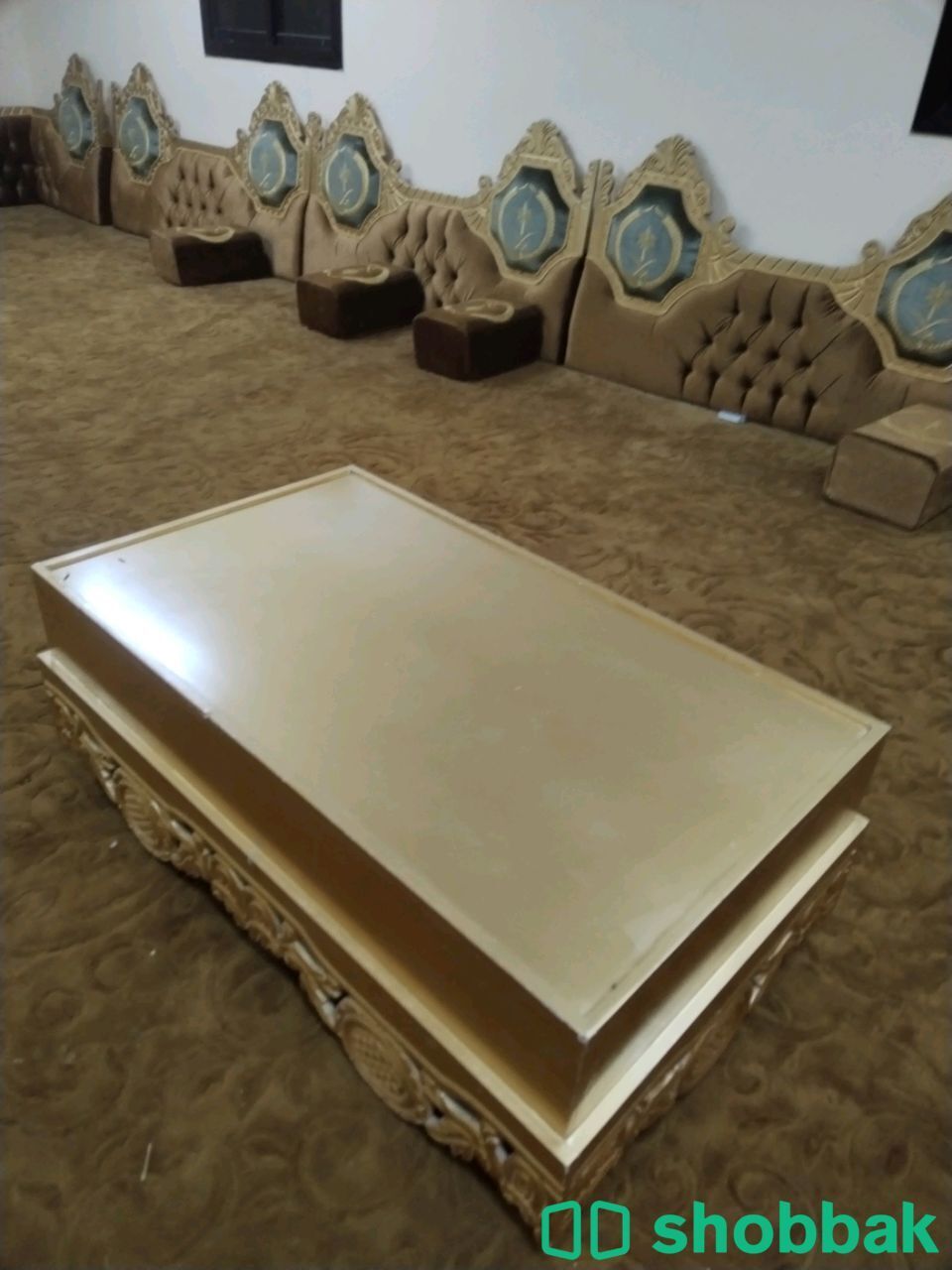 طاولة كنب شباك السعودية