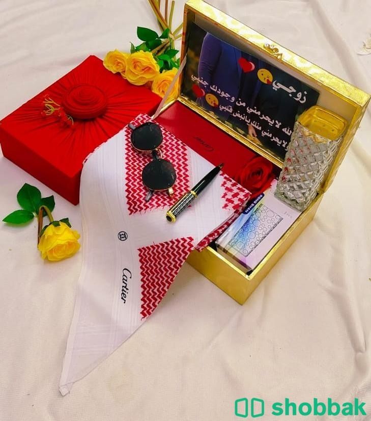طقم شماغ ونظارة وقلم ومبخرة كارتير  Shobbak Saudi Arabia