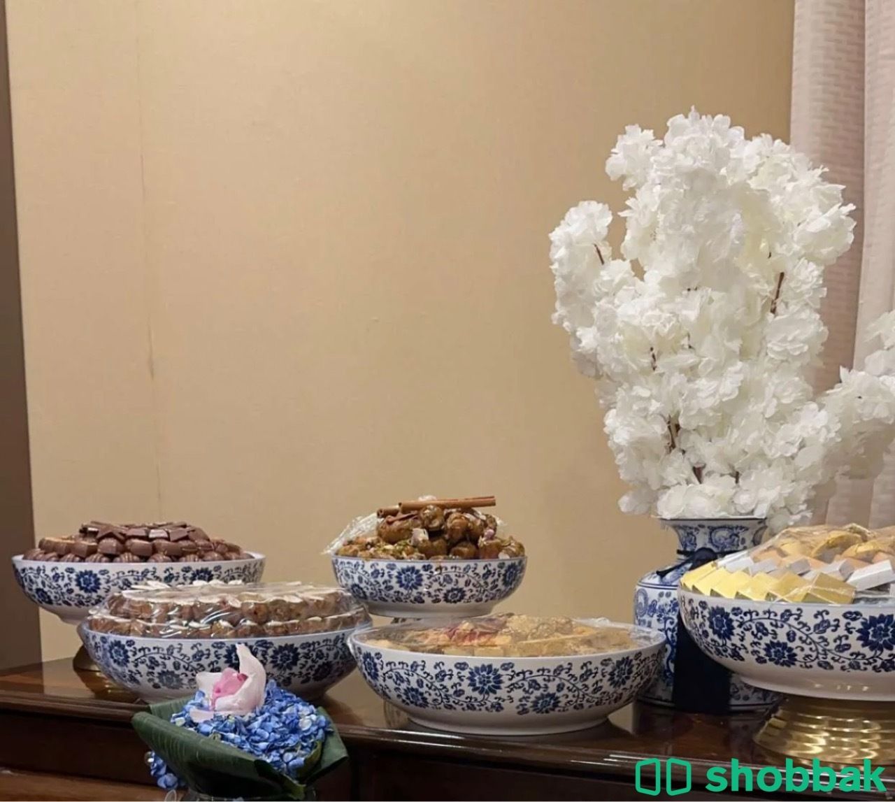 طقم صواني تقديم وتحف و علب خزف مدينة الرياض  شباك السعودية