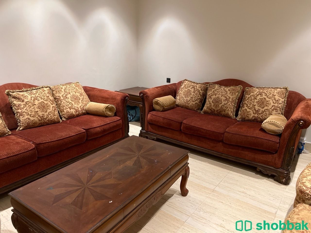 طقم كنب كلاسيك شباك السعودية