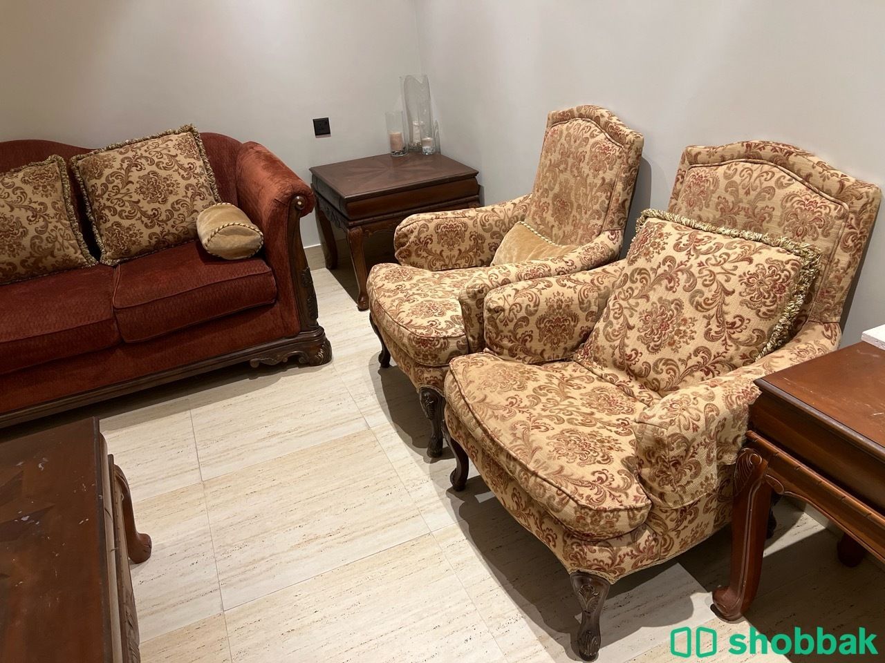 طقم كنب كلاسيك شباك السعودية