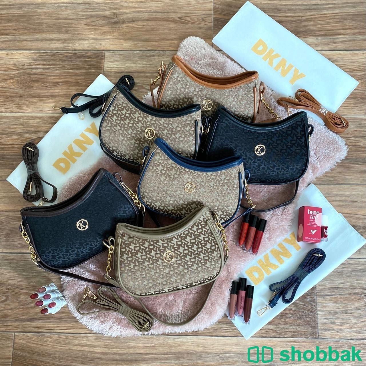 عرض 3 شنط ماركات من اختيارك  Shobbak Saudi Arabia