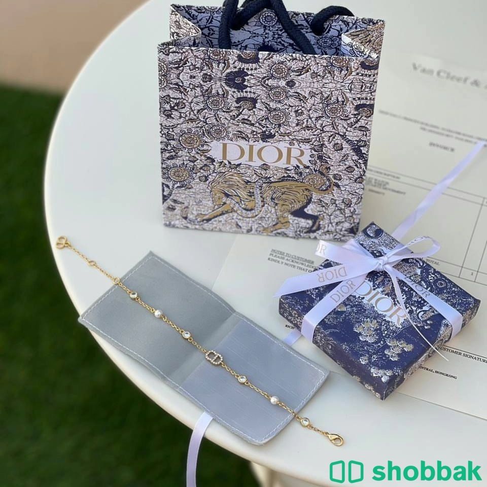 عرض اليوم الوطني اكسسوارات ماركات درجة اولي  Shobbak Saudi Arabia