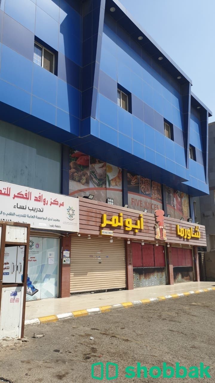 عمارة للبيع تجارية ، حي الاجاويد شباك السعودية