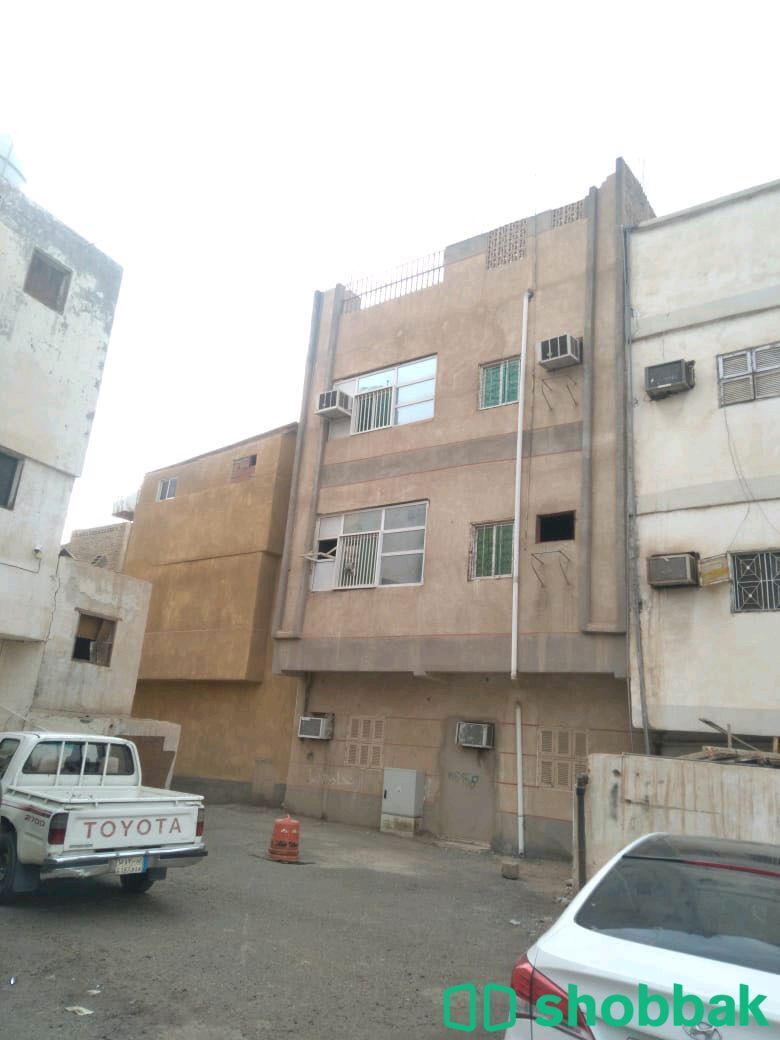 عمارتين  في شارع السلام تبعد عن الحرم٢ كيلو بصك الكتروني شباك السعودية