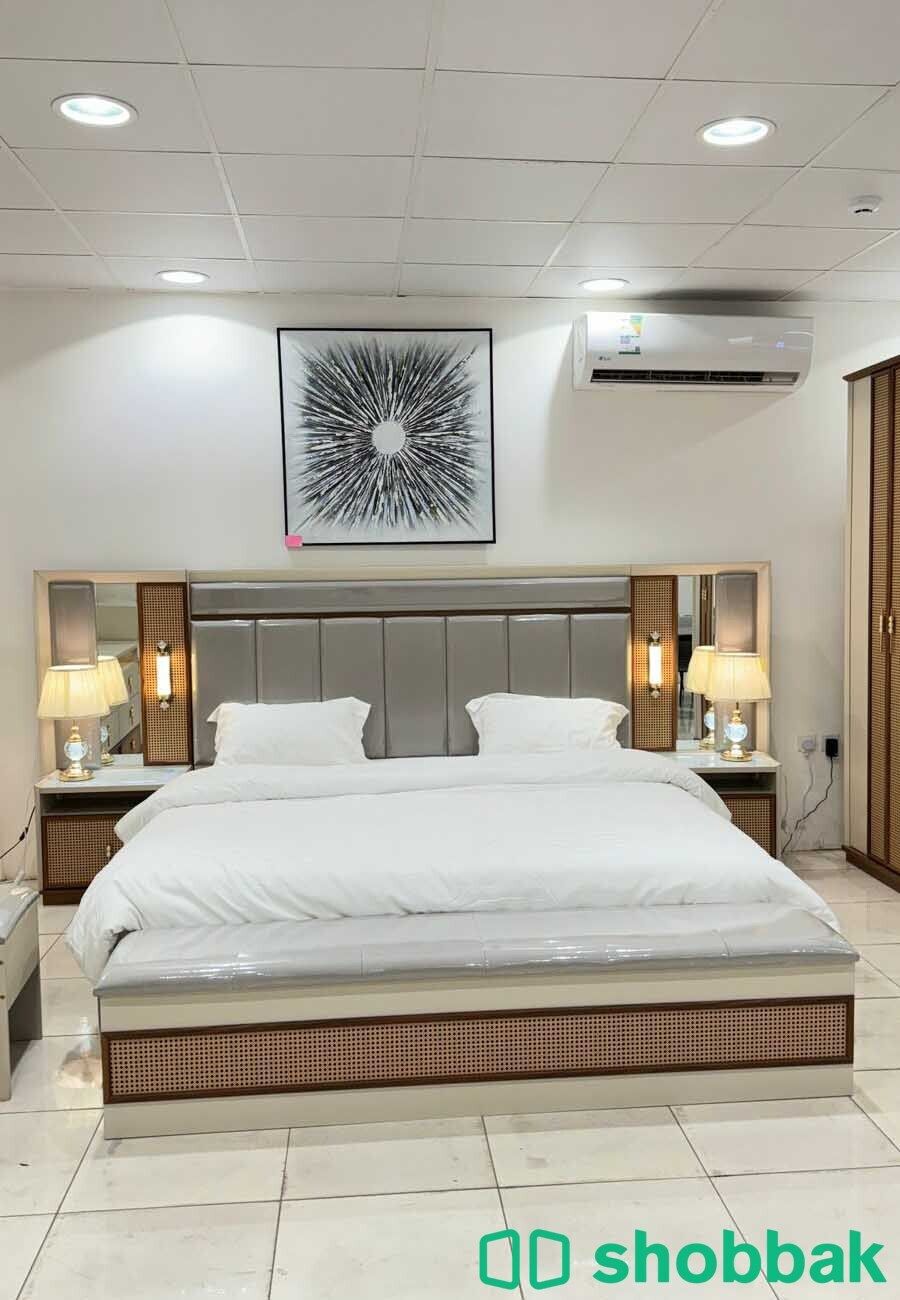 غرفة نوم عصرية بتصميم مميز شباك السعودية